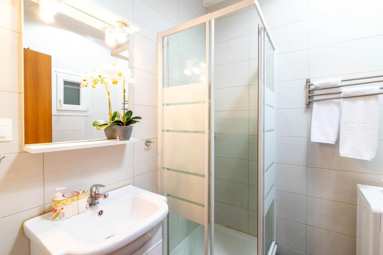 F & B Collection - 2 Bedroom Flat Thessaloniki Buitenkant foto